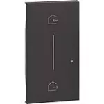 Cubretecla iluminable para puerta de enlace para control remoto con simbolo de entrada y salida 2 modulos negro Living Now Bticino KG40M2